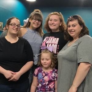 Meet your Posher, Lynette